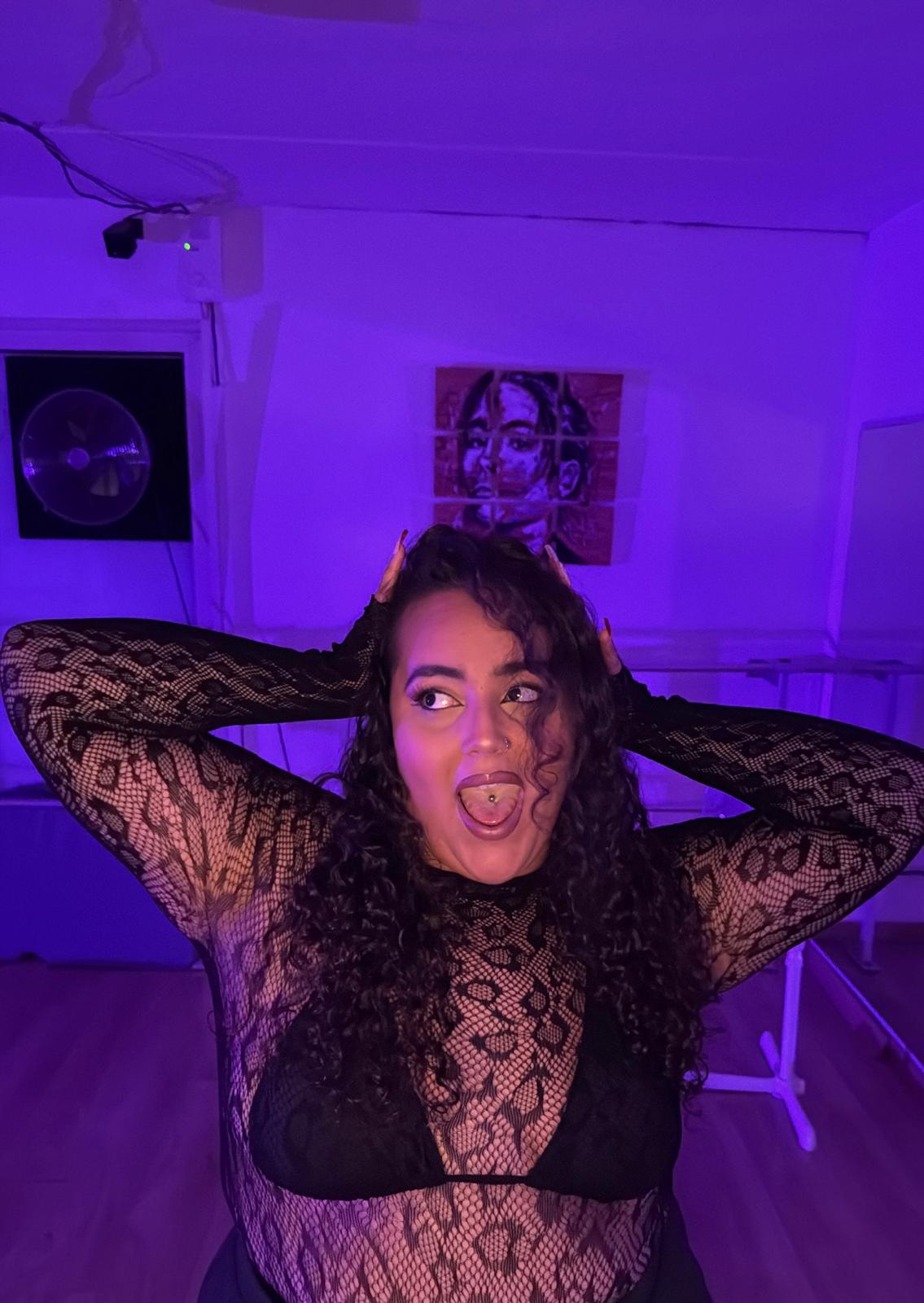 Nina, professeure de danse